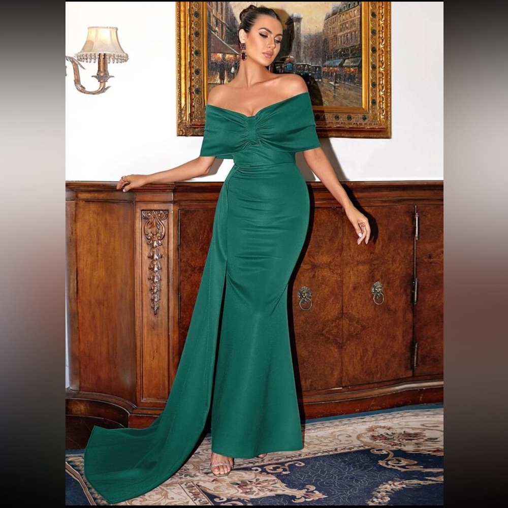 Off the shoulder ruched bust draped mermaid dress! Size: XL, color: dark green!